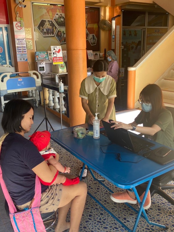 13 พ.ย.67 รพ.สต.บ้านสันป่าไร่ ฉีดวัคซีนเด็ก อายุ 2 เดือน ถึง 4 ปี จำนวน 27 ราย พร้อมทั้ง ตรวจสุขภาพช่องปาก,ให้ทันตสุขศึกษาแก่ผู้ปกครอง.เจาะเลือดตรวจ hct ,จ่ายยาpara syr,ferrous syr และยืนยันตัวตน(Authen)