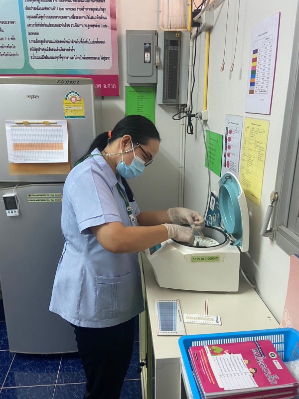 13 พ.ย.67 รพ.สต.บ้านสันป่าไร่ ฉีดวัคซีนเด็ก อายุ 2 เดือน ถึง 4 ปี จำนวน 27 ราย พร้อมทั้ง ตรวจสุขภาพช่องปาก,ให้ทันตสุขศึกษาแก่ผู้ปกครอง.เจาะเลือดตรวจ hct ,จ่ายยาpara syr,ferrous syr และยืนยันตัวตน(Authen)