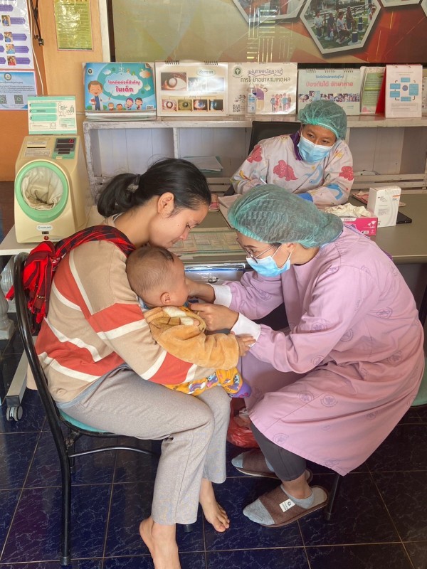 13 พ.ย.67 รพ.สต.บ้านสันป่าไร่ ฉีดวัคซีนเด็ก อายุ 2 เดือน ถึง 4 ปี จำนวน 27 ราย พร้อมทั้ง ตรวจสุขภาพช่องปาก,ให้ทันตสุขศึกษาแก่ผู้ปกครอง.เจาะเลือดตรวจ hct ,จ่ายยาpara syr,ferrous syr และยืนยันตัวตน(Authen)