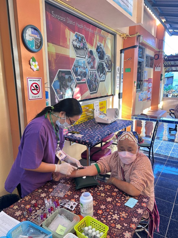 17-18 ธ.ค67 รพ.สต.บ้านสันป่าไร่ เจาะเลือด(screening lab)ผู้ป่วย NCD กลุ่ม 3 โรคความดันโลหิตสูง และกลุ่มสงสัยป่วยจากการคัดกรองประจำปี  อมทั้งตรวจปัสสาวะ , ตรวจคลื่นไฟฟ้าหัวใจ(EKG) , วัดรอบเอว , ยืนยันตัวตน(Authen)