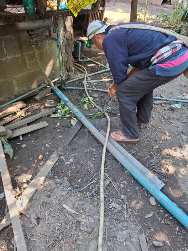 16-18 ธันวาคม 2567 รพ.สต.บ้านสันป่าไร่ร่วมกับสสช.บ้านห้วยกระทิงและอาสาสมัครสาธารณสุขหมู่ที่2,3,5,6และ7 รณรงค์สำรวจและทำลายแหล่งเพาะพันธ์ลูกน้ำยุงลาย รอบที่ 2 ประจำเดือน ธันวาคม 2567 จำนว