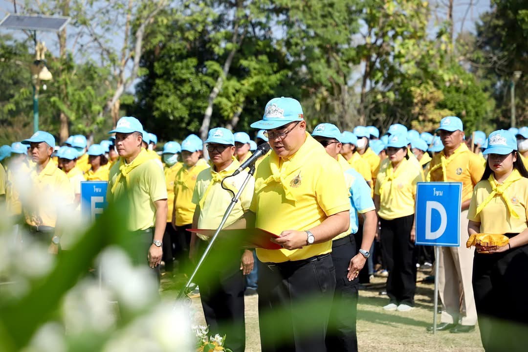 อบจ.ตาก เข้าร่วมกิจกรรม จิตอาสา " เราทำความดีด้วยหัวใจ " เนื่องในวันพ่อขุนรามคำแหงมหาราช 