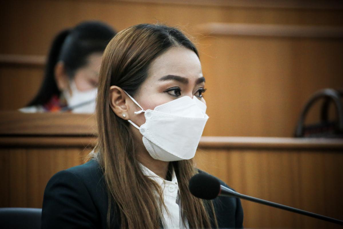 นายก อบจ.ตาก และ ผอ.อุทยานธรณีไม้กลายเป็นหินตาก นำเสนอข้อมูลกับคณะวิจัย เพื่อยกระดับการจัดการท่องเที่ยว