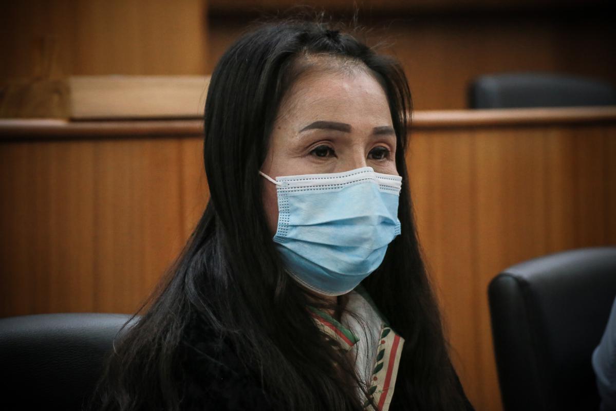 นายก อบจ.ตาก และ ผอ.อุทยานธรณีไม้กลายเป็นหินตาก นำเสนอข้อมูลกับคณะวิจัย เพื่อยกระดับการจัดการท่องเที่ยว