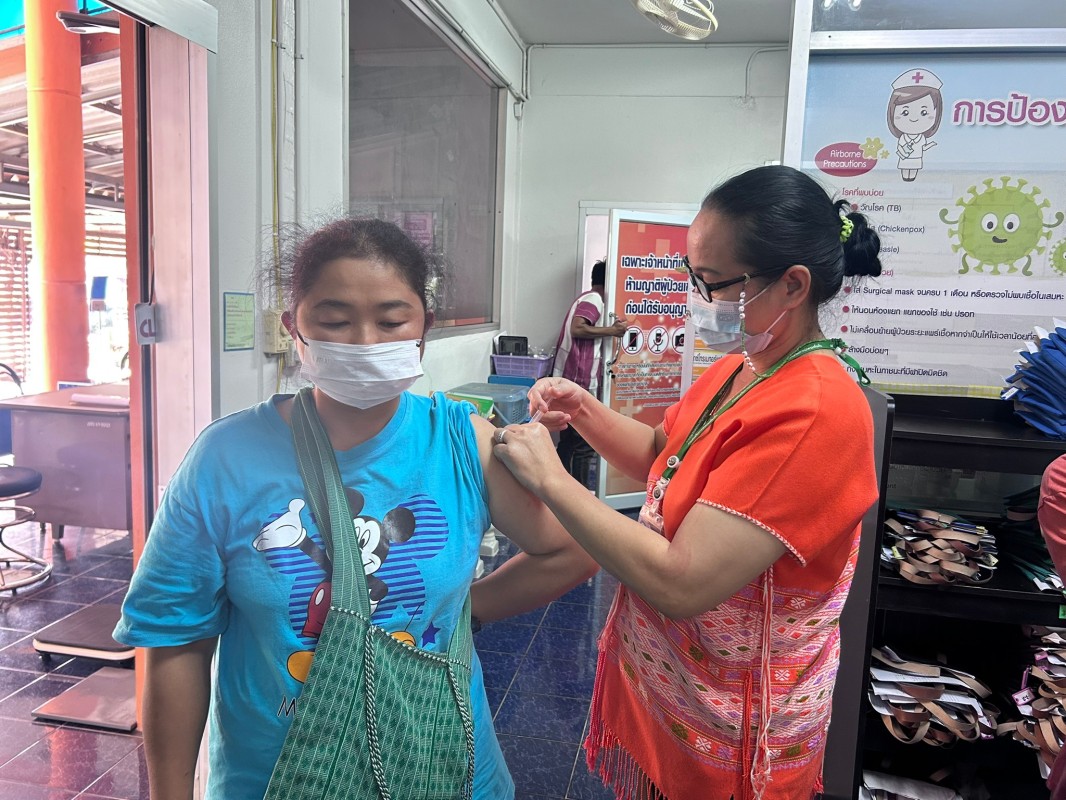 20-24 ม.ค.68 รพ.สต.บ้านสันป่าไร่ ให้บริการฉีดวัคซีนป้องกันโรคมะเร็งปากมดลูก(HPV) เข็มที่ 2 ให้แก่สตรีกลุ่มเป้าหมาย