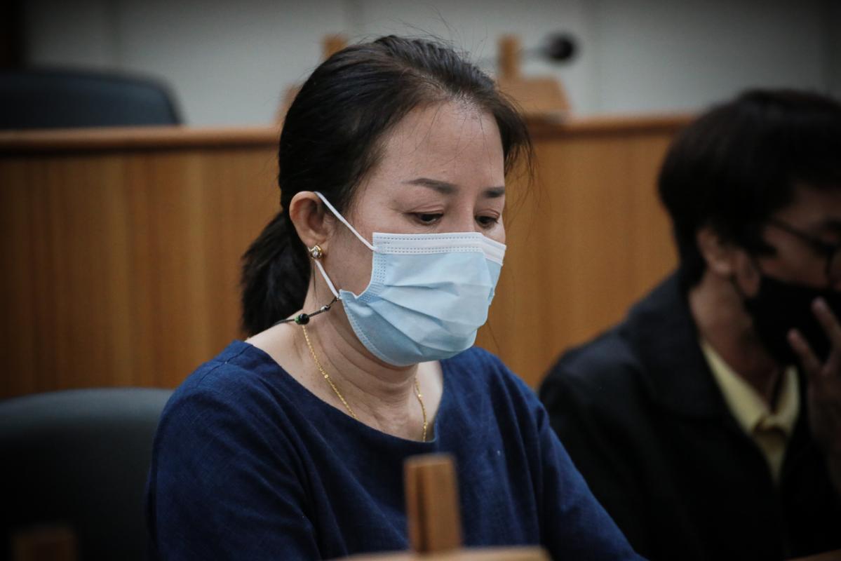 นายก อบจ.ตาก และ ผอ.อุทยานธรณีไม้กลายเป็นหินตาก นำเสนอข้อมูลกับคณะวิจัย เพื่อยกระดับการจัดการท่องเที่ยว