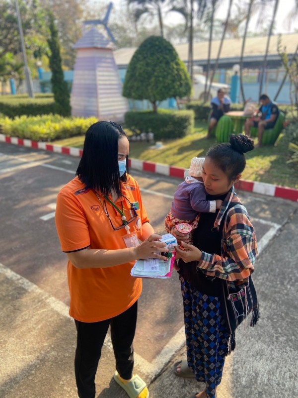 13 ก.พ.68 รพ.สต.บ้านสันป่าไร่ ให้บริการฉีดวัคซีนเด็กอายุ 2 เดือน ถึง 4 ปี จำนวน 21 ราย พร้อมทั้งตรวจสุขภาพช่องปาก,เคลือบฟลูออไรด์,ให้ทันตสุขศึกษาแก่ผู้ปกครองเด็ก,เจาะเลือดตรวจ HCT , จ่ายยา para syr ,ferrous syr ,ยืนยันตัวตนแบบปิดสิทธิ รวมผู้รับบริการวันนี