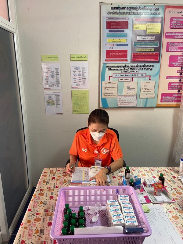 13 ก.พ.68 รพ.สต.บ้านสันป่าไร่ ให้บริการฉีดวัคซีนเด็กอายุ 2 เดือน ถึง 4 ปี จำนวน 21 ราย พร้อมทั้งตรวจสุขภาพช่องปาก,เคลือบฟลูออไรด์,ให้ทันตสุขศึกษาแก่ผู้ปกครองเด็ก,เจาะเลือดตรวจ HCT , จ่ายยา para syr ,ferrous syr ,ยืนยันตัวตนแบบปิดสิทธิ รวมผู้รับบริการวันนี