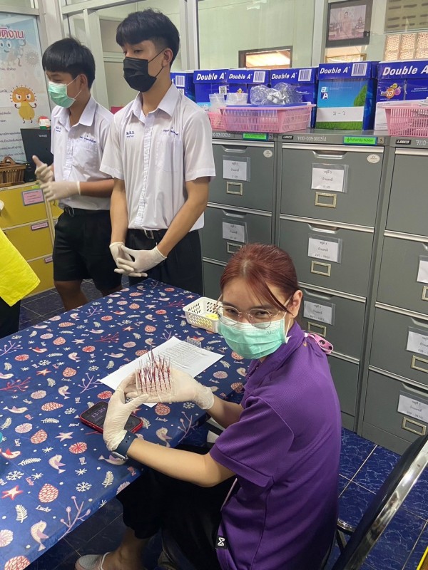 4 มี.ค.68 รพ.สต.บ้านสันป่าไร่ จัดกิจกรรมโครงการตรวจสารเคมีตกค้างในเลือดกลุ่มวัยทำงาน งบกองทุนหลักประกันสุขภาพ โดยมีกิจกรรม เจาะเลือด , จ่ายยาสมุนไพรชาชงรางจืด ผู้ร่วมกิจกรรม 100 คน 