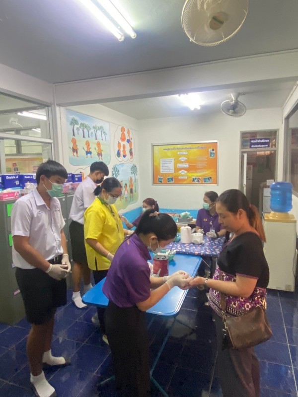 4 มี.ค.68 รพ.สต.บ้านสันป่าไร่ จัดกิจกรรมโครงการตรวจสารเคมีตกค้างในเลือดกลุ่มวัยทำงาน งบกองทุนหลักประกันสุขภาพ โดยมีกิจกรรม เจาะเลือด , จ่ายยาสมุนไพรชาชงรางจืด ผู้ร่วมกิจกรรม 100 คน 