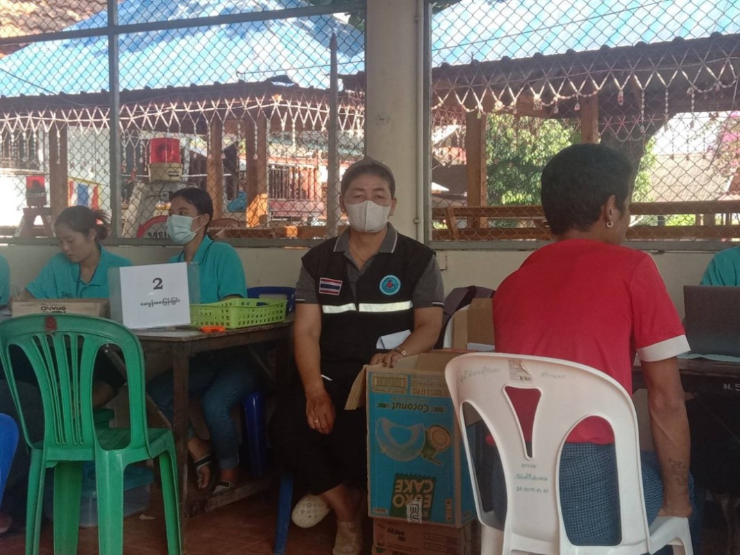 11-12 มีนาคม 2568 รพ.สต.บ้านสันป่าไร่ร่วมกับหน่วยวิจัยมาลาเรียโซโกล(SMRU) ,ผู้นำชุมชนและอาสาสมัครสาธารณสุข หมู่ที่ 5 บ้านสันป่าไร่  จัดกิจกรรมTB X-ray screening แก่ประชากรข้ามชาติ หมู่ที่ 5 บ้านสันป่าไร่ ณ วัดศรีมงคล จำนวน 303 คน พบสงสัย 8 คนและเก็บเสมหะส