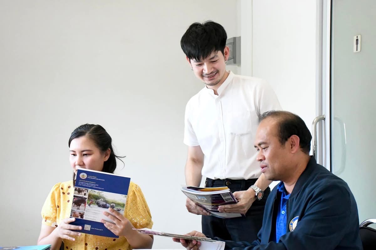 อบจ.ตาก ขอขอบคุณผู้บริจาคหนังสือ วารสาร สื่อสิ่งพิมพ์ต่างๆ ให้กับ “ที่อ่านหนังสือท้องถิ่น รักการอ่าน”