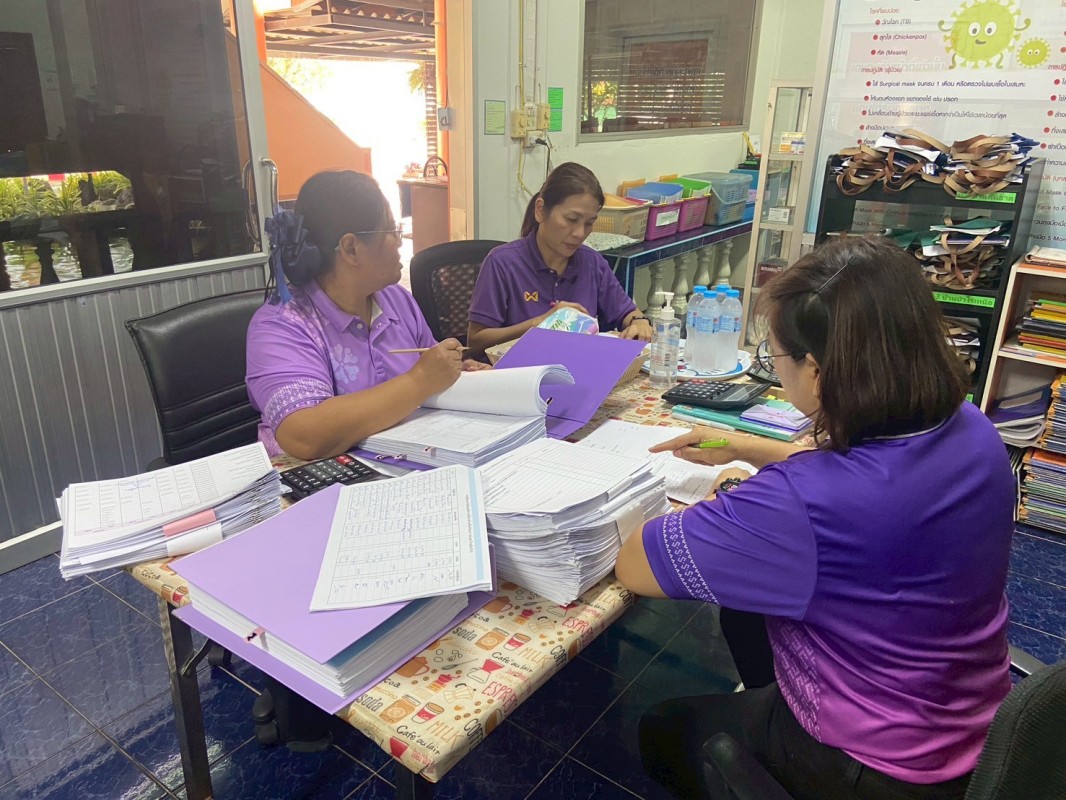 1 เม.ย.68 รพ.สต.บ้านสันป่าไร่ รับการตรวจสอบ ติดตาม งานการเงินและคลังยา จาก กองคลัง อบจ.ตาก