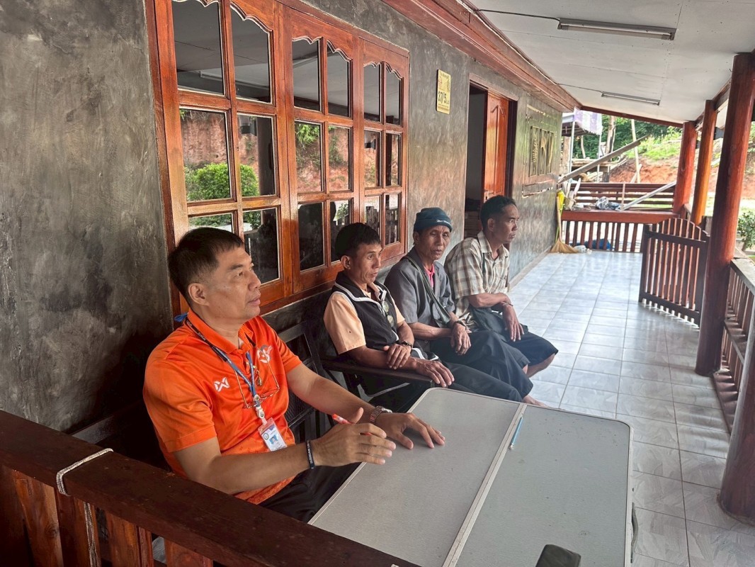 15 พ.ค.2568 รพ.สต.บ้านสันป่าไร่ ออกหน่วยฉีดวัคซีนเด็ก อายุ 2 เดือน ถึง 4 ปี เขต สสช.ห้วยกระทิง (หมู่ 6 ตำบลพระธาตุ)จำนวน 12 ราย ,เจาะเลือดตรวจ hct , จ่ายยา para syr , ferrous syr และ ประชุม อสม.หมู่ 6 บ้านห้วยกระทิง