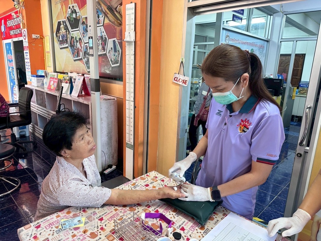 20 พ.ค.68 รพ.สต.บ้านสันป่าไร่ วัดความดันโลหิต ผู้ป่วยโรคความดันโลหิตสูง (กลุ่ม 2) จำนวน 48 ราย และเจาะเลือด จำนวน 19 ราย