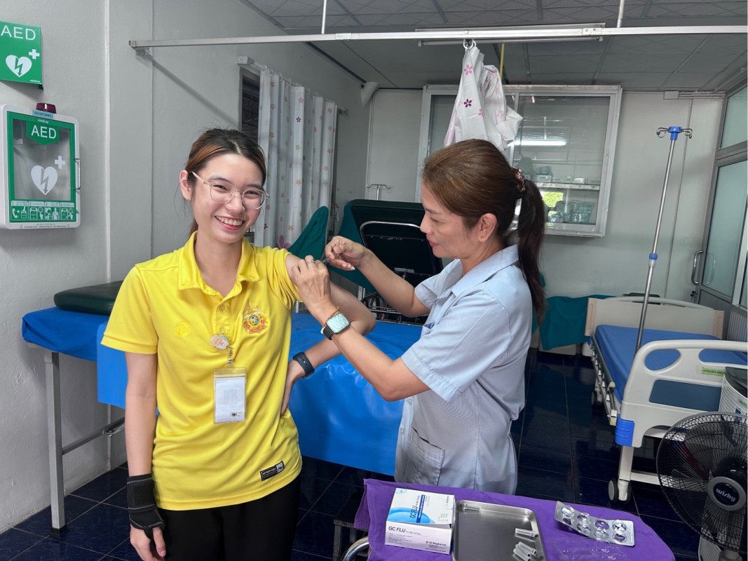 26 พ.ค.68 รพ.สต.บ้านสันป่าไร่ ฉีดวัคซีนป้องกันไข้หวัดใหญ่ ประจำปี 2568 ให้แก่ จนท.จำนวน 9 ราย