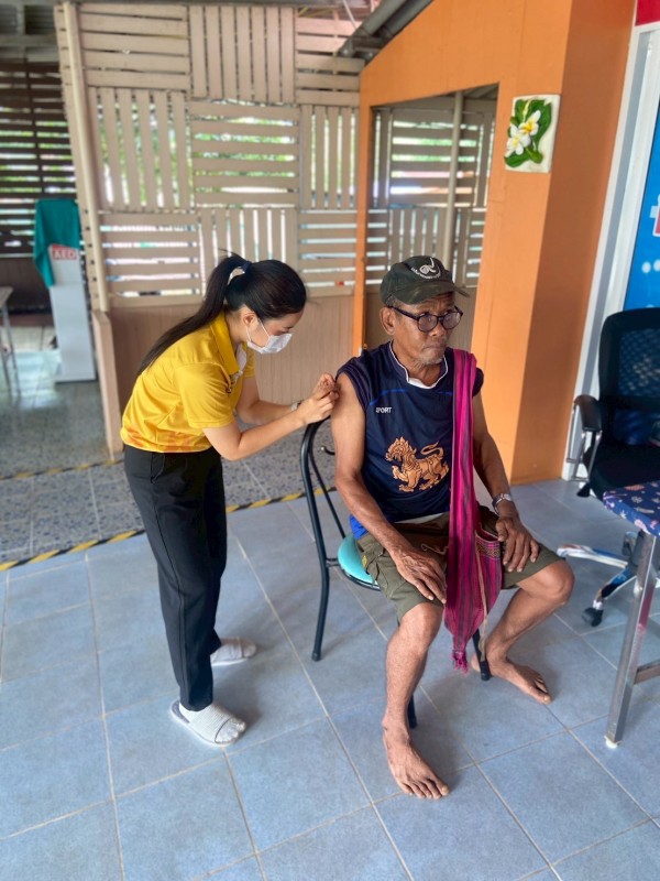 5 มิ.ย.68 รพ.สต.บ้านสันป่าไร่ รณรงค์ฉีดวัคซีนป้องกันไข้หวัดใหญ่ ประจำปี 2568 กลุ่มเสี่ยง (รอบสอง หมู่ 2,3,5) มีผู้มารับบริการ 53 ราย รวม 2 รอบ มีผู้รับบริการ 123 ราย และจะรณรงค์รอบสาม รอบสุดท้าย (กลุ่มเสี่ยง หมู่ 6,7) ในวันที่ 9 มิ.ย.68