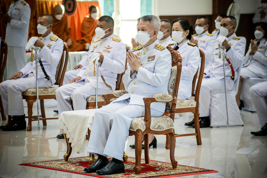 นายก อบจ.ตาก ร่วมพิธีวางพานพุ่มและพิธีถวายบังคม เนื่องในวันคล้ายวันพระบรมราชสมภพ พระบาทสมเด็จพระบรมชนกาธิเบศร มหาภูมิพลอดุลยเดชมหาราช บรมนาถบพิตร วันชาติ และวันพ่อแห่งชาติ 5 ธันวาคม 2564