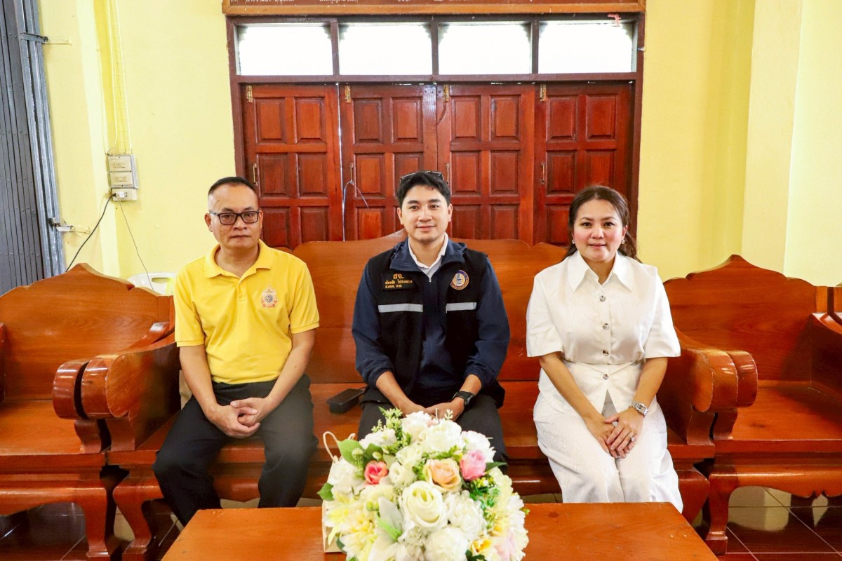 นายก อบจ.ตาก เป็นประธานมอบเกียรติบัตร โครงการฝึกอบรมส่งเสริมให้ความรู้ด้านการปฎิบัติตามหลักศาสนาพุทธ ประจำปีงบประมาณ พ.ศ. 2568