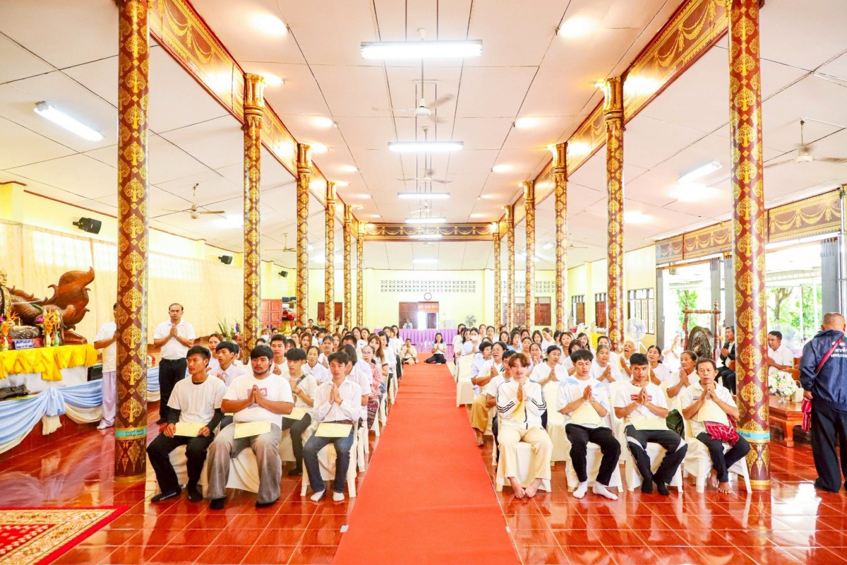 นายก อบจ.ตาก เป็นประธานมอบเกียรติบัตร โครงการฝึกอบรมส่งเสริมให้ความรู้ด้านการปฎิบัติตามหลักศาสนาพุทธ ประจำปีงบประมาณ พ.ศ. 2568