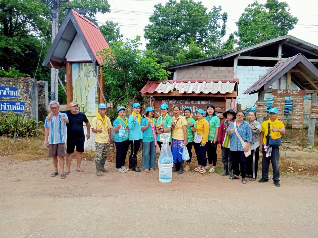 8 มิถุนายน 2568 รพ.สต.บ้านสันป่าไร่ร่วมกับอาสาสมัครสาธารณสุขหมู่ที่2,3,5,6และ7 ผู้นำชุมชน และจิตอาสา รณรงค์สำรวจและทำลายแหล่งเพาะพันธ์ลูกน้ำยุลาย จำนวน 697 หลังคาเรือน ภาชนะทั้งหมด 4460 ชิ้น พบลูกน้ำ 186 ชิ้น ภาชนะที่พบลูกน้ำยุงลายทำลายโดยการเทน้ำทิ้ง