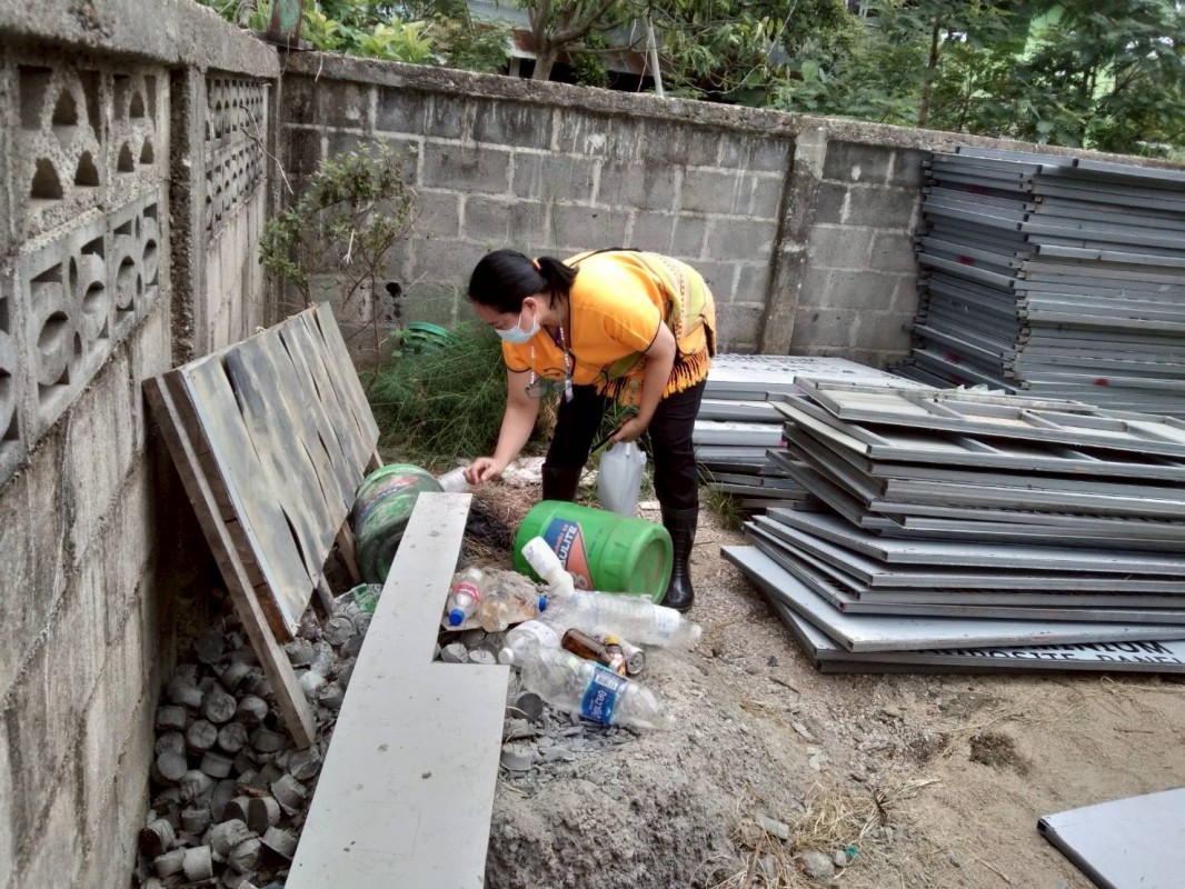 13 มิถุนายน 2568 รพ.สต.บ้านสันป่าไร่ร่วมกับอาสาสมัครสาธารณสุขหมู่ที่ 5 บ้านสันป่าไร่และอบต.พระธาตุ ออกควบคุมโรครอบที่1 เคส นส.พิชชญา ติ๊บลังกา ผลการดำเนินงาน บ้านผู้ป่วย ภาชนะทั้งหมด 17  ชิ้น ไม่พบลูกน้ำยุงลาย รอบบ้านผู้ป่วยรัศมี 100 เมตร หลังคาเรือนทั้งห