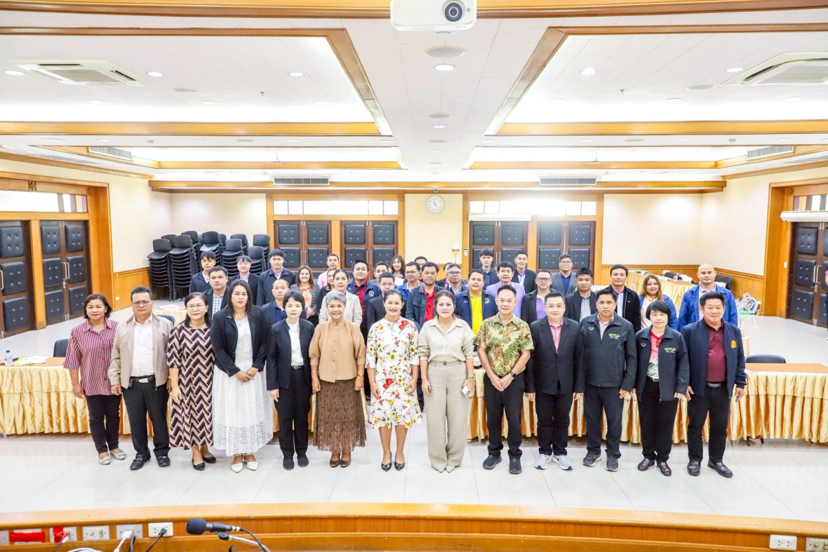 นายกจอย  นายก อบจ.ตาก เป็นประธานในพิธีเปิดโครงการฝึกอบรมและพัฒนาครูและบุคลากรทางการศึกษาสู่มาตรฐานมืออาชีพ