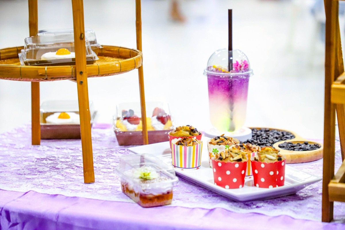 นายกจอย นายก อบจ.ตาก เป็นประธานมอบวุฒิบัตร และปิดการฝึกอบรมบาริสต้ามืออาชีพ และเบเกอรี่ฟิวชั่น