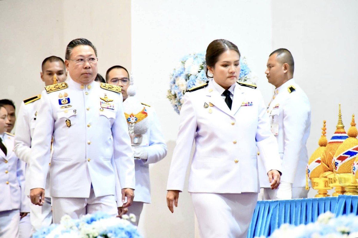 นายก อบจ.ตาก ร่วมพิธีถวายเครื่องราชสักการะและวางพานพุ่ม และพิธีจุดเทียนถวายพระพรชัยมงคล เนื่องในโอกาสวันเฉลิมพระชนมพรรษา 12 สิงหาคม 2568