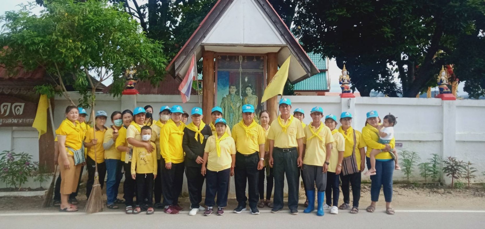 2 สิงหาคม 2568 รพ.สต.บ้านสันป่าไร่ ร่วมกับอาสาสมัครสาธารณสุข ผู้นำชุมชน จิตอาสา และประชาชนทั่วไป หมู่ที่ 2,3,5,6และ7 ตำบลพระธาตุ รณรงค์สำรวจ และทำลายแหล่งเพาะพันธ์ลูกน้ำยุงลาย ปรับปรุงสภาพภูมิทัศน์ภายในหมู่บ้าน เนื่องในวันแม่แห่งชาติ