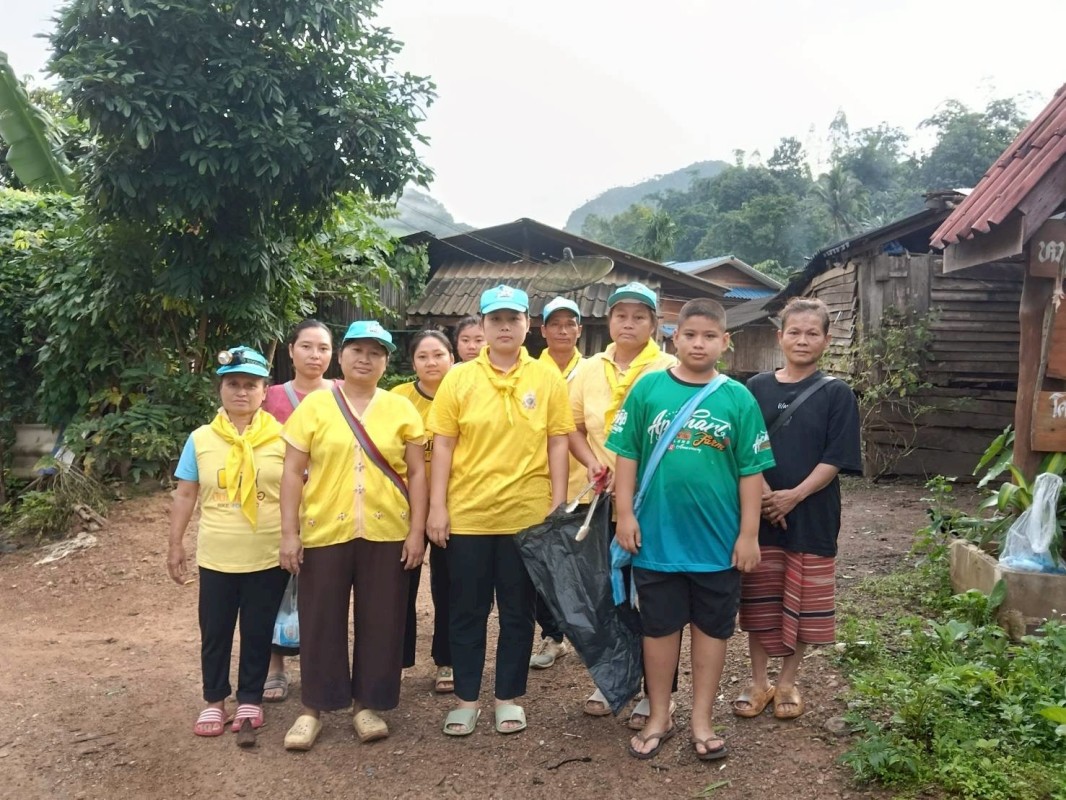 2 สิงหาคม 2568 รพ.สต.บ้านสันป่าไร่ ร่วมกับอาสาสมัครสาธารณสุข ผู้นำชุมชน จิตอาสา และประชาชนทั่วไป หมู่ที่ 2,3,5,6และ7 ตำบลพระธาตุ รณรงค์สำรวจ และทำลายแหล่งเพาะพันธ์ลูกน้ำยุงลาย ปรับปรุงสภาพภูมิทัศน์ภายในหมู่บ้าน เนื่องในวันแม่แห่งชาติ