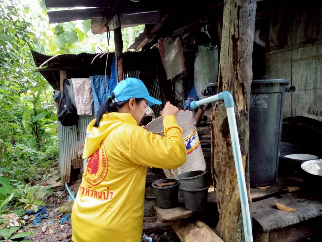 2 สิงหาคม 2568 รพ.สต.บ้านสันป่าไร่ ร่วมกับอาสาสมัครสาธารณสุข ผู้นำชุมชน จิตอาสา และประชาชนทั่วไป หมู่ที่ 2,3,5,6และ7 ตำบลพระธาตุ รณรงค์สำรวจ และทำลายแหล่งเพาะพันธ์ลูกน้ำยุงลาย ปรับปรุงสภาพภูมิทัศน์ภายในหมู่บ้าน เนื่องในวันแม่แห่งชาติ
