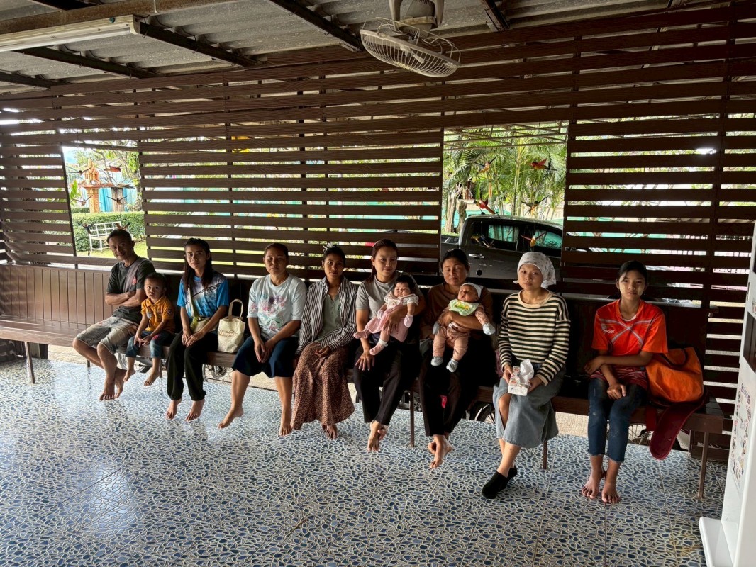 13 ส.ค.68 รพ.สต.บ้านสันป่าไร่ ให้บริการฉีดวัคซีนเด็ก อายุ 2 เดือน ถึง 4 ปี จำนวน 19 ราย พร้อมทั้งตรวจสุขภาพช่องปาก,เคลือบฟลูออไรด์,ให้ทันตสุขศึกษา,เจาะเลือดตรวจความเข้มข้นของเลือด(hct),จ่ายยาน้ำเสริมธาตุเหล็ก(ferrous syr)และยาลดไข้(para syr)