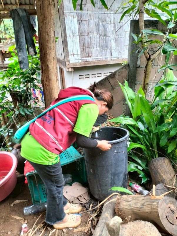 18 สิงหาคม 2568 รพ.สต.บ้านสันป่าไร่ ร่วมกับอาสาสมัครสาธารณสุขหมู่ที่2,3,5,6และ7 รณรงค์สำรวจและทำลายแหล่งเพาะพันธ์ลูกน้ำยุงลาย รอบที่ 2 เดือน สิงหาคม 2568