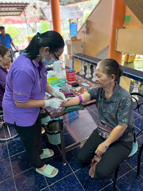 19 ส.ค.68 รพ.สต.บ้านสันป่าไร่ ให้บริการ เจาะเลือด ตรวจวัดความดันโลหิต ผู้ป่วย NCD กลุ่มที่ 3 (โรคความดันโลหิตสูง) จำนวน 52 ราย