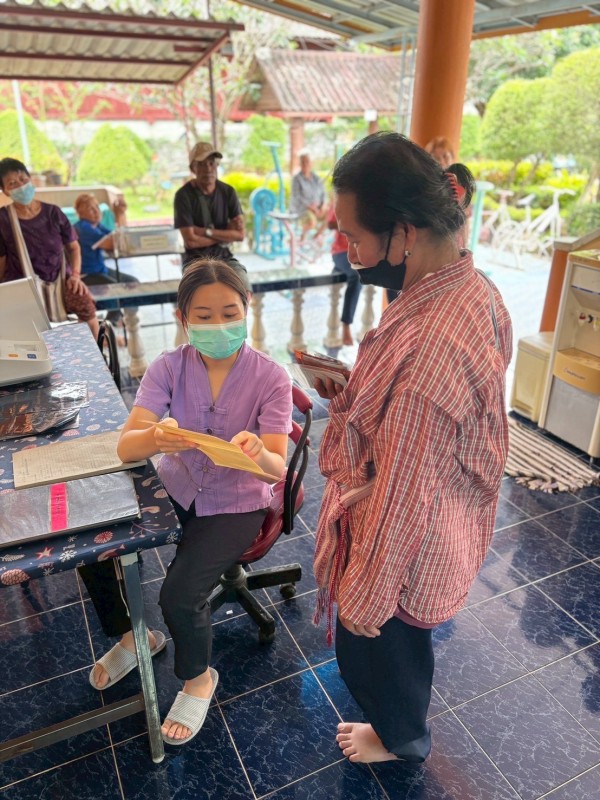 26 ส.ค.68 รพ.สต.บ้านสันป่าไร่ จ่ายยาให้แก่ผู้ป่วยโรคความดันโลหิตสูง จำนวน 52 ราย , ทบทวนความเข้าใจเรื่องการทานยา และ นับจำนวนยาก่อนผู้ป่วยกลับบ้าน