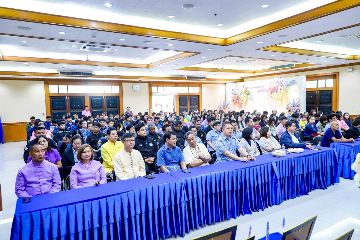 นายก อบจ.ตาก (นายกจอย) เป็นประธานเปิดโครงการประชุมสัมมนาผู้บริหาร ข้าราชการ ลูกจ้างประจำ และพนักงานจ้าง สังกัดองค์การบริหารส่วนจังหวัดตาก ประจำปีงบประมาณ พ.ศ. 2568