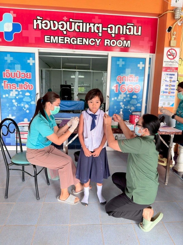 1 ต.ค.68 รพ.สต.บ้านสันป่าไร่ ให้บริการฉีดวัคซีนให้แก่นักเรียน ครั้งที่ 3 จำนวน 3 โรงเรียน รวม 27 ราย