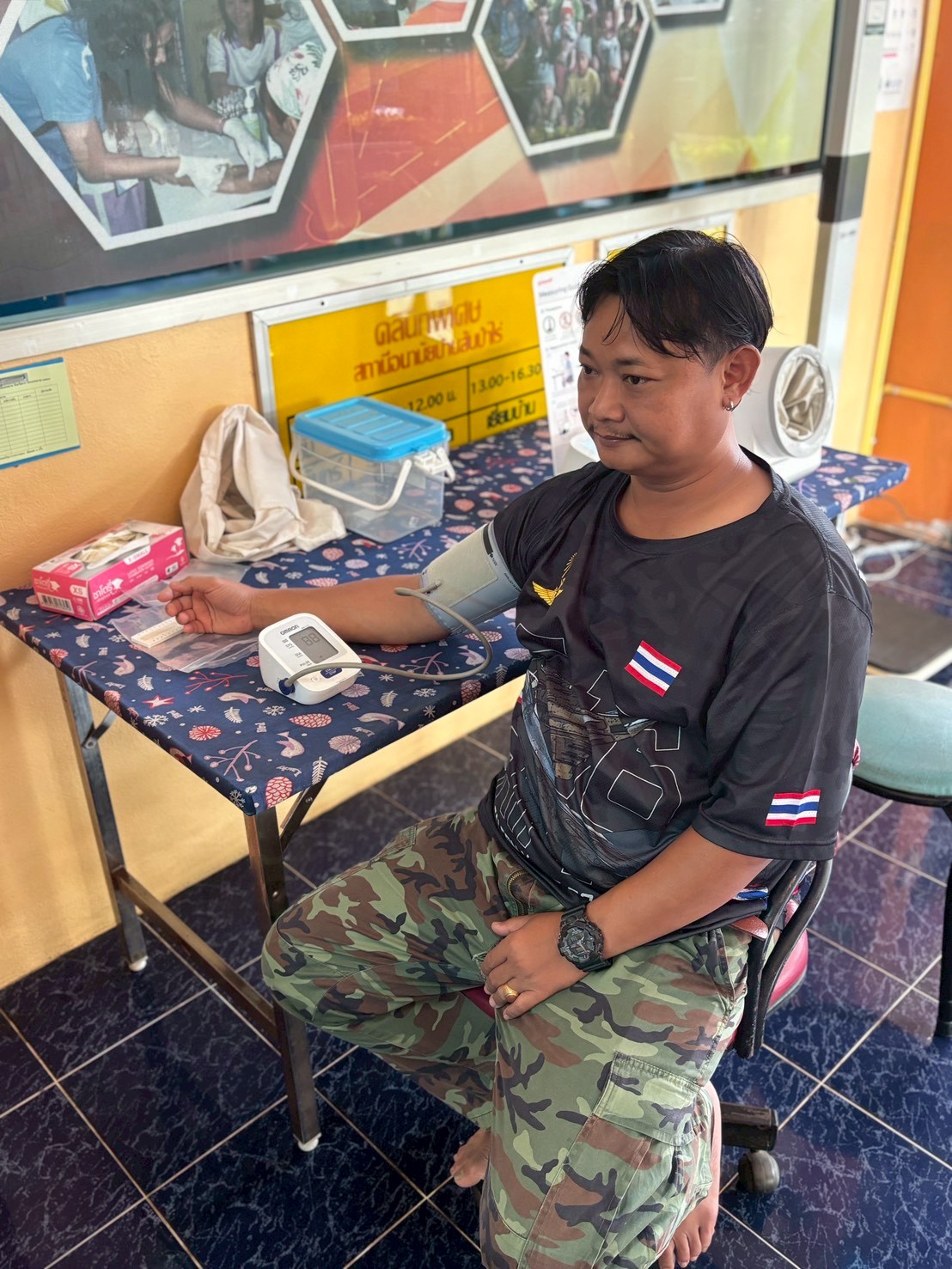 14 ต.ค.68 เวลา 08.00 น.รพ.สต.บ้านสันป่าไร่ ให้บริการเจาะเลือด screening lab (ประจำปี) , ตรวจ HCT (ความเข้มข้นของเลือด) , ตรวจสุขภาพช่องปาก , วัดความดันโลหิต , วัดรอบเอว , ชั่งน้ำหนัก , วัดส่วนสูง , ตรวจ EKG(คลื่นไฟฟ้าหัวใจ) , ตรวจ albumin urine (ปัสสาวะ) 