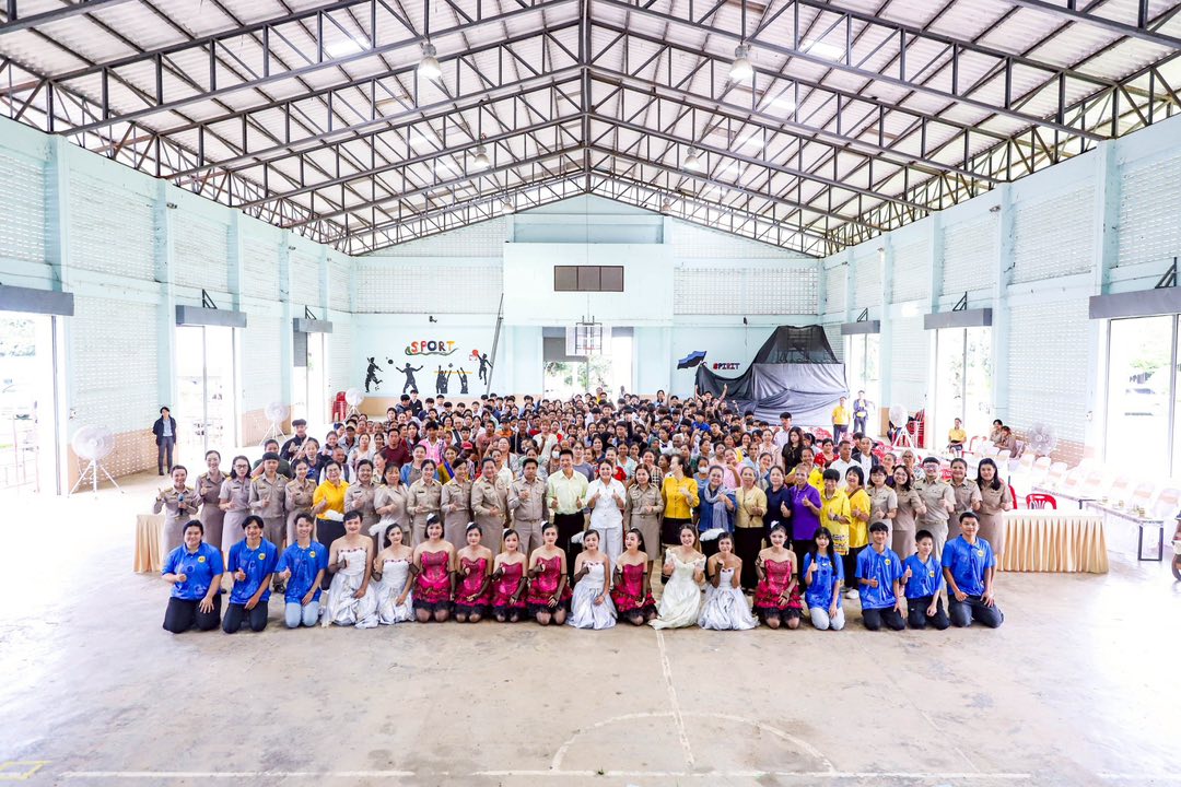 อบจ.ตาก สนับสนุนสื่อการเรียนการสอนแก่โรงเรียนแม่ปะวิทยาคม งบประมาณ 400,000 บาท