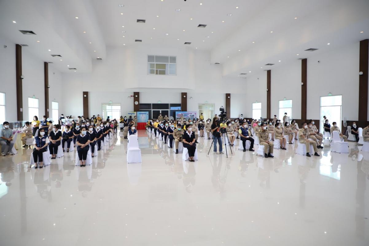 เข้าร่วมงาน " วันรวมน้ำใจให้กาชาดจังหวัดตาก ประจำปี 2565 "