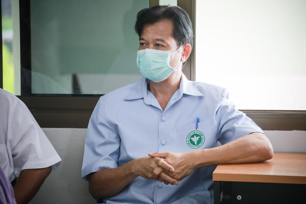 นายกองค์การบริหารส่วนจังหวัดตาก พร้อมด้วย คณะผู้บริหารและเจ้าหน้าที่ องค์การบริหารส่วนจังหวัดตาก ลงพื้นที่ตรวจเยี่ยมและให้กำลังใจเจ้าหน้าที่ผู้ปฏิบัติงาน ตามแผนการตรวจเยี่ยมพื้นที่ สถานีอนามัยเฉลิมพระเกียรติฯ และโรงพยาบาลส่งเสริมสุขภาพตำบล
