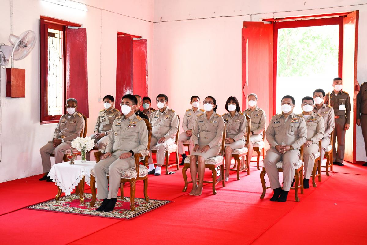 นายณัฐวุฒิ ทวีเกื้อกูลกิจ นายกองค์การบริหารส่วนจังหวัดตาก มอบหมายให้ นางวันทนา วิรัชเกษม รองปลัดองค์การบริหารส่วนจังหวัดตาก เป็นผู้แทนเข้าร่วมพิธีถวายภัตตาหารเพลและสิ่งของพระราชทาน แด่พระภิกษุสามเณร ในการสอบบาลีสนามหลวง