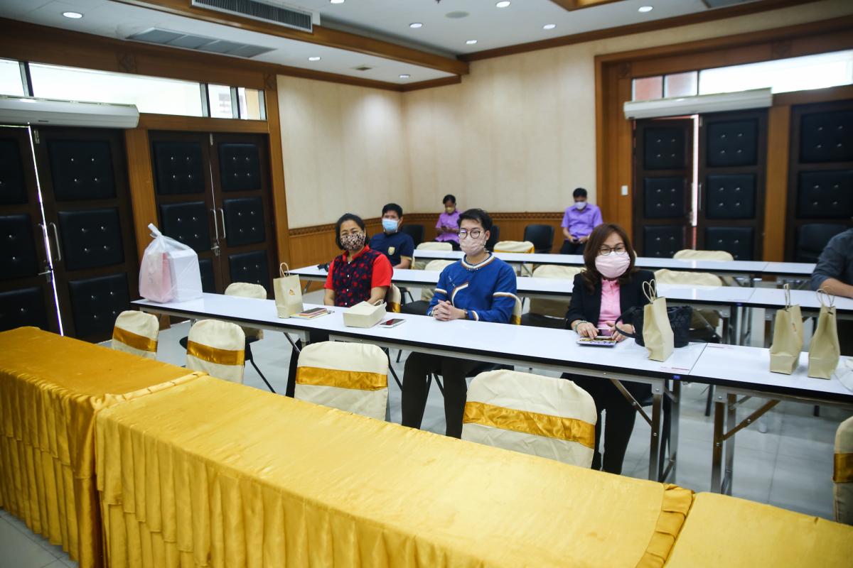 นายณัฐวุฒิ ทวีเกื้อกูลกิจ นายกองค์การบริหารส่วนจังหวัดตาก ร่วมต้อนรับและแสดงความยินดี กับนางสาวเปรมกมล ธีโรภาส รองปลัดองค์การบริหารส่วนจังหวัดเชียงใหม่