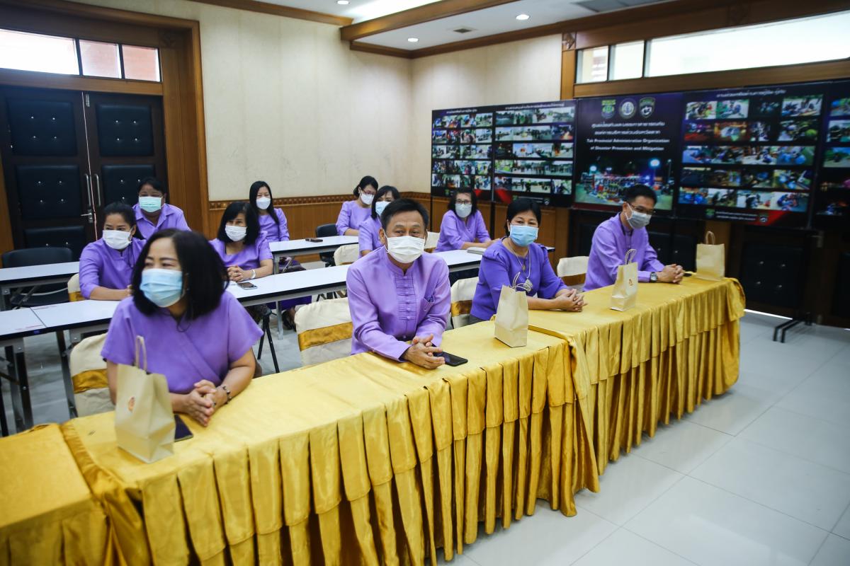 นายณัฐวุฒิ ทวีเกื้อกูลกิจ นายกองค์การบริหารส่วนจังหวัดตาก ร่วมต้อนรับและแสดงความยินดี กับนางสาวเปรมกมล ธีโรภาส รองปลัดองค์การบริหารส่วนจังหวัดเชียงใหม่