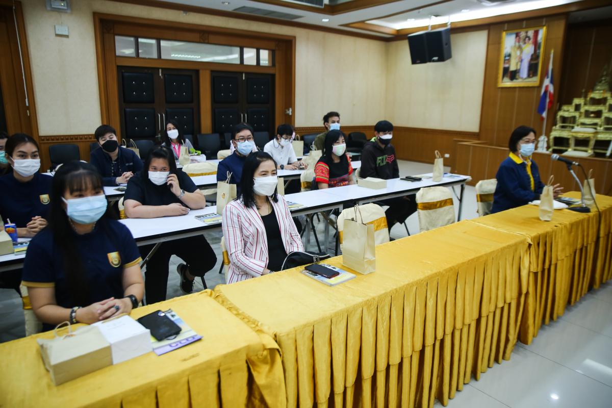 นายณัฐวุฒิ ทวีเกื้อกูลกิจ นายกองค์การบริหารส่วนจังหวัดตาก ร่วมต้อนรับและแสดงความยินดี กับนางสาวเปรมกมล ธีโรภาส รองปลัดองค์การบริหารส่วนจังหวัดเชียงใหม่