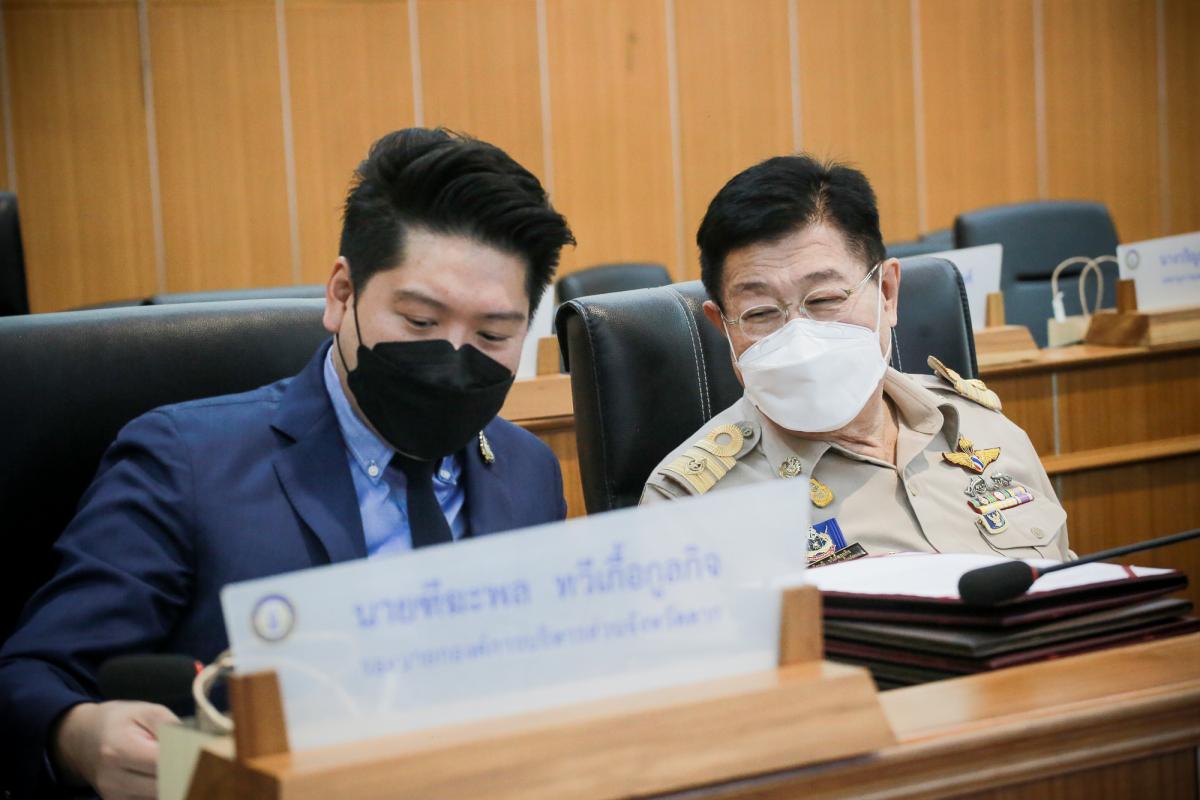 ประชุมสภาองค์การบริหารส่วนจังหวัดตาก สมัยสามัญ สมัยที่ 1 ครั้งที่ 1 ประจำปี 2565 ณ ห้องประชุมสภาองค์การบริหารส่วนจังหวัดตาก