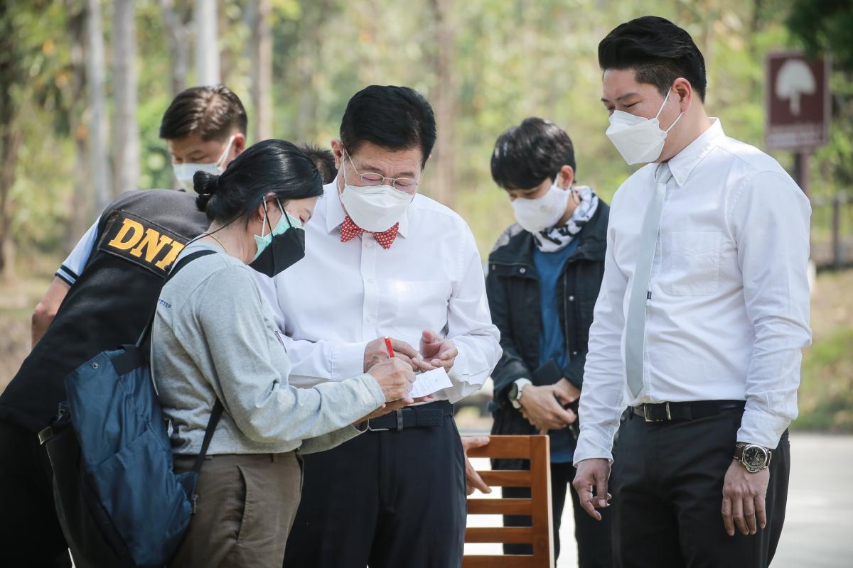 นายก อบจ.ตาก เป็นประธานในพิธีเปิดโครงการอบรมมัคคุเทศก์คืนถิ่น รุ่นที่ 2 “กิจกรรมค่ายเด็กรักษ์ไม้ตาก” ประจำปีงบประมาณ พ.ศ. 2565