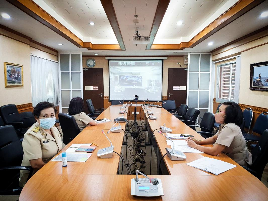 เข้าร่วมการประชุมเวทีระดมความคิดเห็นเพื่อการจัดทำแนวทางบริหารจัดการแหล่งซากดึกดำบรรพ์ที่ขึ้นทะเบียนไม้กลายเป็นหินจังหวัดตาก