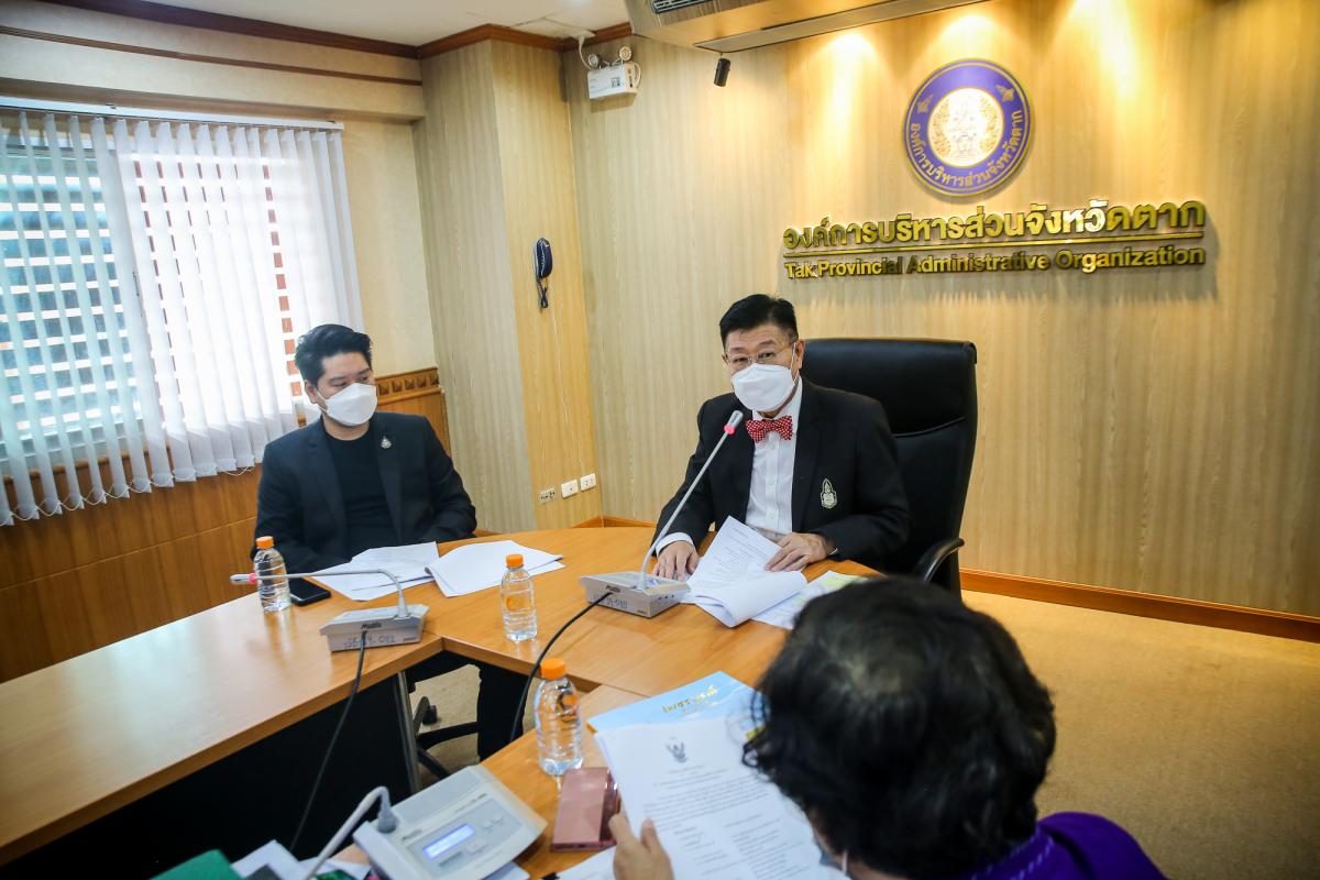 การประชุมปรึกษาหารือเตรียมความพร้อมการจัดงานบันทึกสถิติโลกไม้กลายเป็นหินที่ยาวที่สุดในโลก Guinness World Records (GWR)